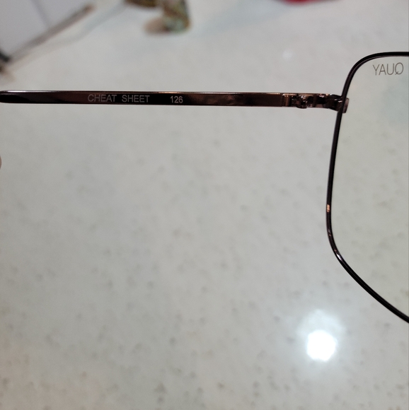 **Rose Gold Frame** Quay Australia Cheat Sheet - Blue Light Lens Eyeglasses - Picture 4 of 10